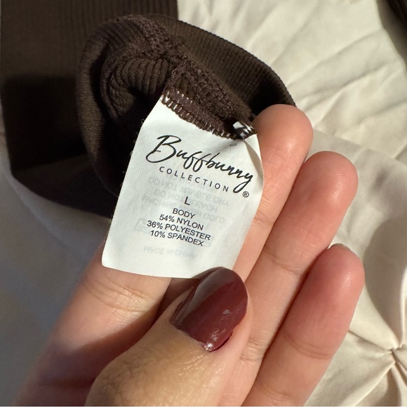 Buffbunny Collection Waterfall Seamless Legging in Truffle - Picture 9 of 9